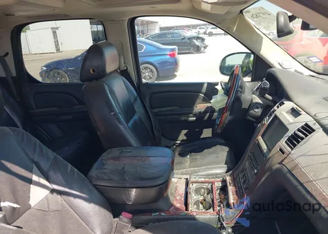 2007 Cadillac Escalade Standard из США, поврежденный, VIN 1GYEC63837R330300